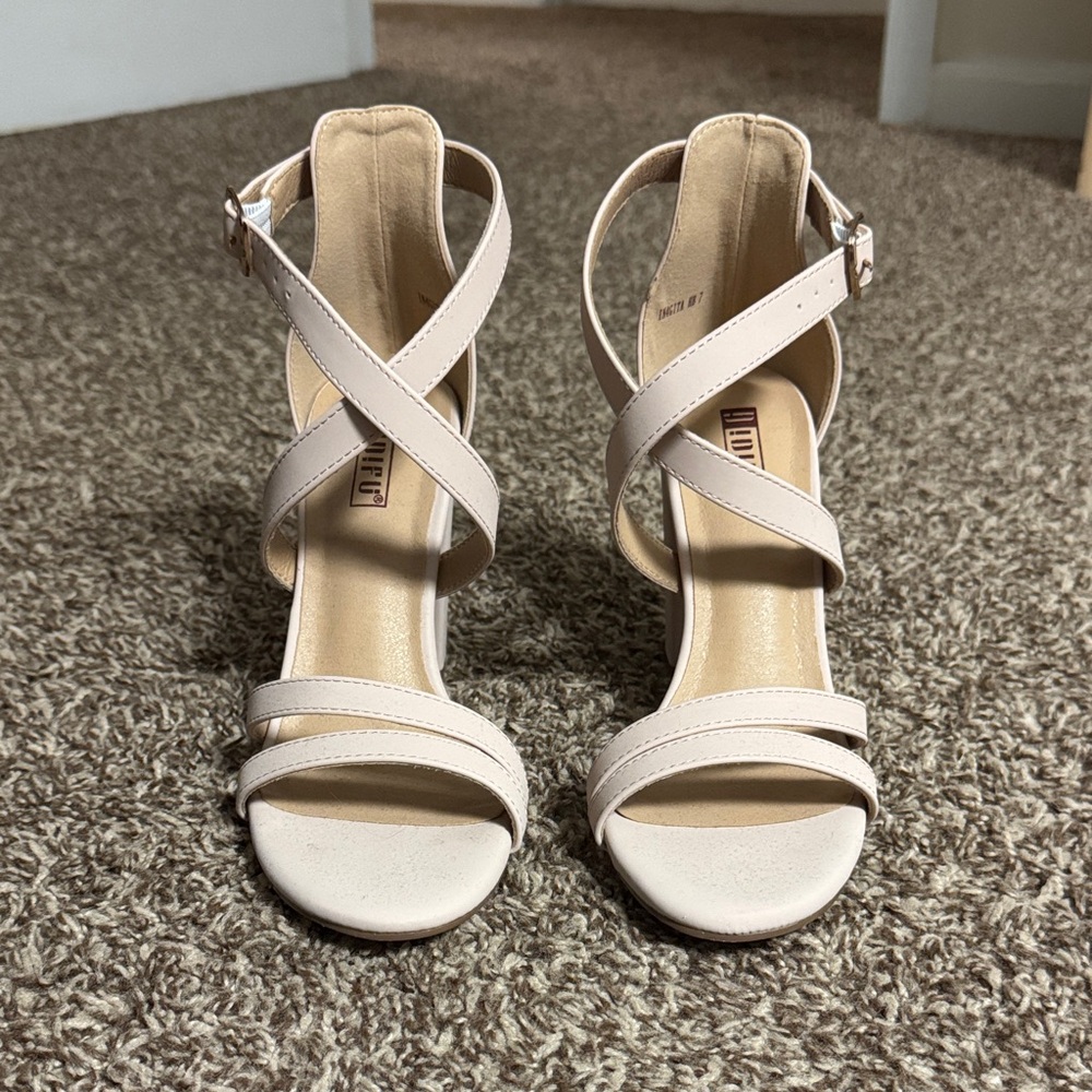 IDIFU Cream Strappy Heels